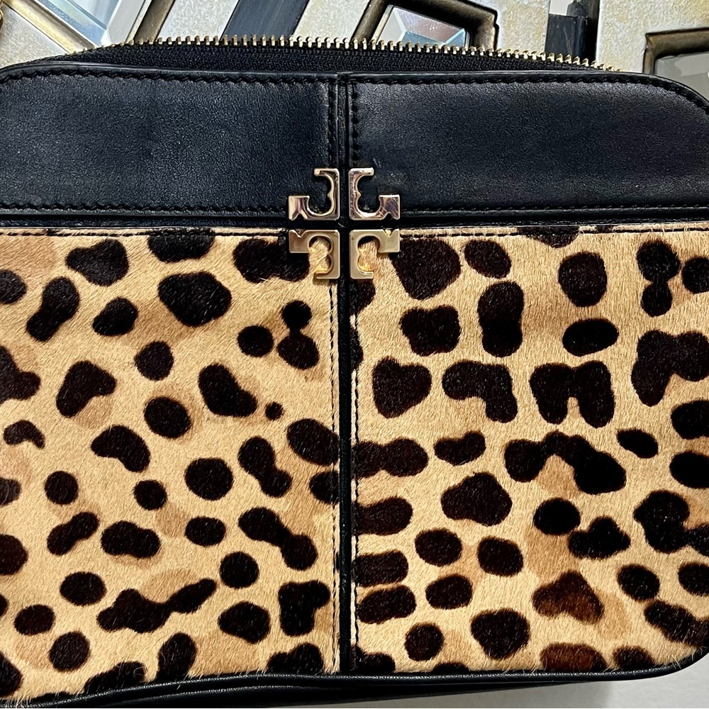 Authentic Ivy Leopard Print Calf Hair Crossbody Tory Burch